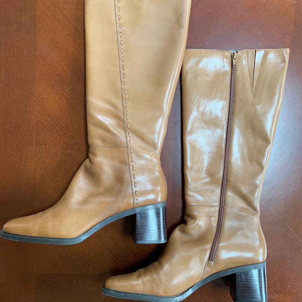 Bandolino Tan Square-toed High Leather Boots